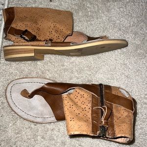Coque Terra Sandals
